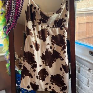 Altard state satin cow print dress